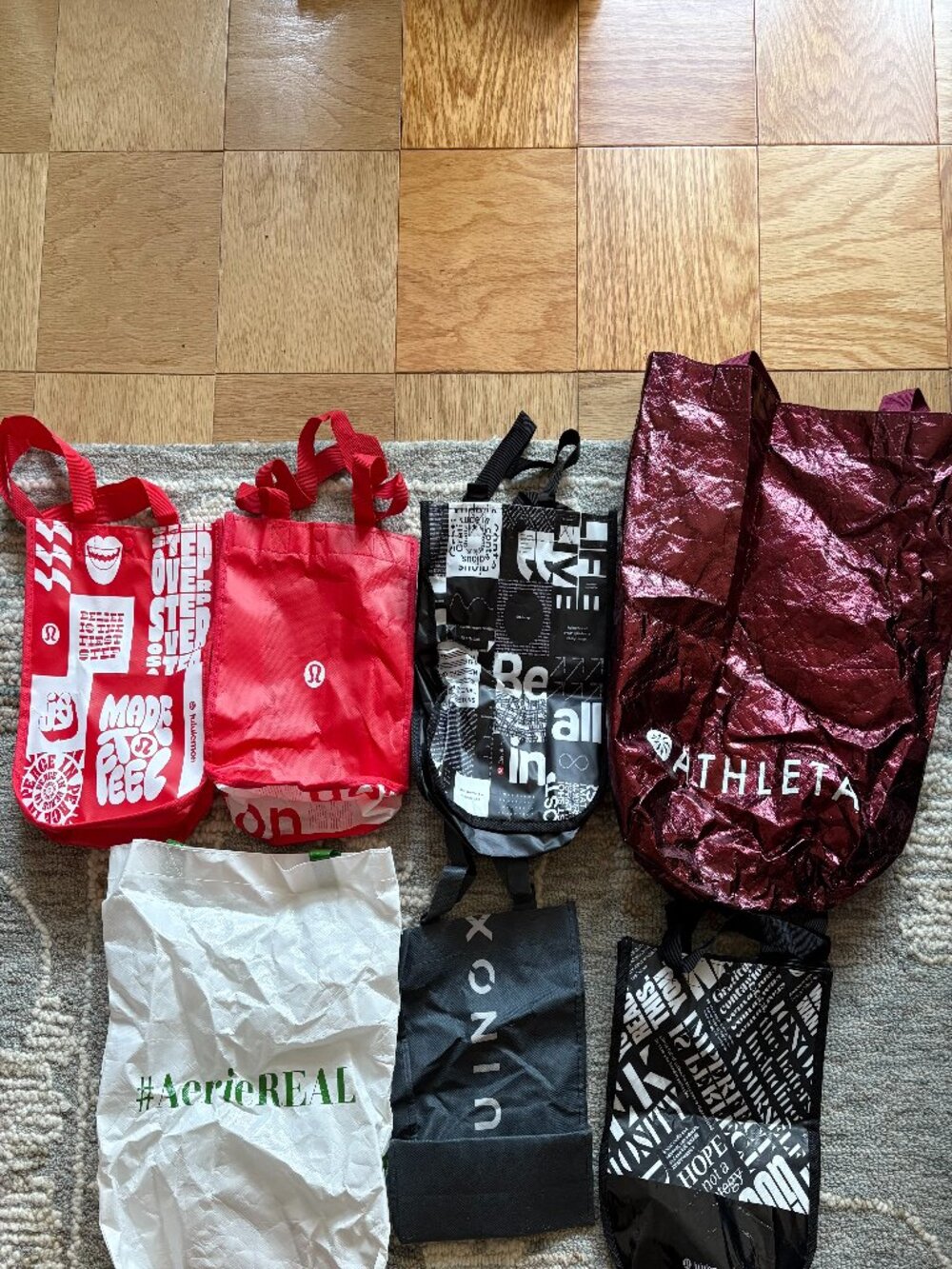 Reusable bags (Lululemon, Athleta, Aerie, Equinox)
